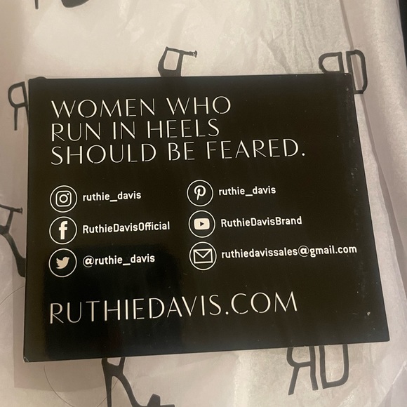 Ruthie Davis RD City Joggers - Picture 9 of 10